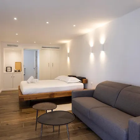 De Luxe Croix Valmer Bed & Breakfast